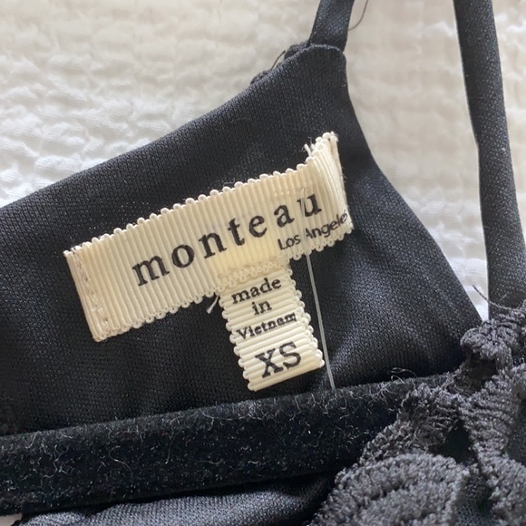 Black Dress - Picture 5 of 5